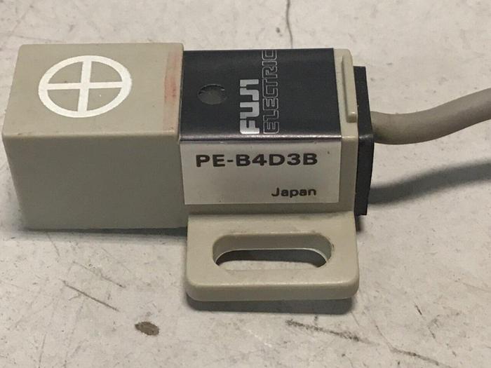 Used FUJI ELECTRIC Proximity Switch PE-B4D3 Used