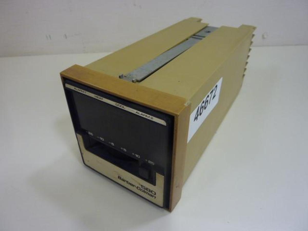 Used BARBER COLMAN Temperature Controller 585A-00016-000-0-00 Used