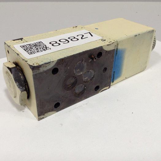 Used VICKERS Valves DG4V-3-2AL-M-U-HL7-60 #89827