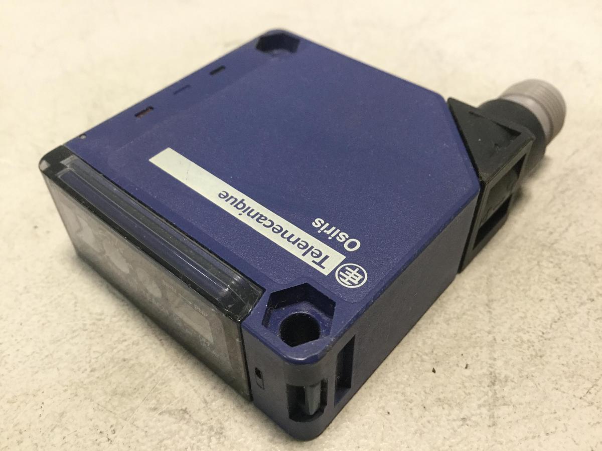 Used TELEMECANIQUE Photoelectric Sensor XUK0AKSAM12 USED