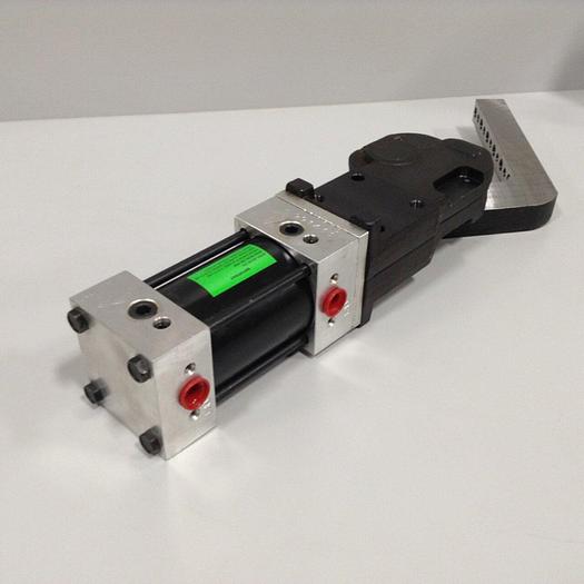 Used DESTACO Pneumatic Hold Clamp 994MAL-046M-135A-57-11-DS #90056