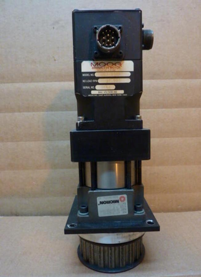 Used MOOG Brushless Motor 303-030A Used  