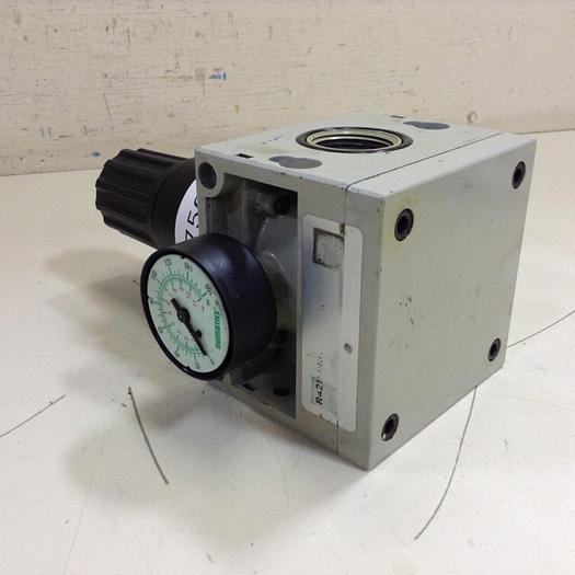 Used NUMATICS Regulator w/ Gauge R42R-08G #87501