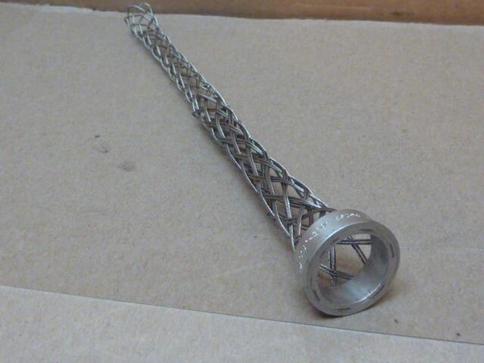 Used LEVITON Wire Mesh Safety Grip 36263 #30749