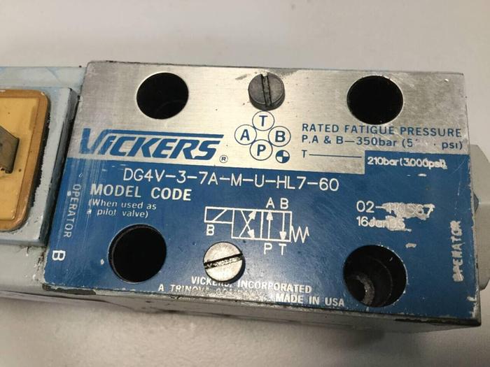 Used VICKERS Valve DG4V37AMUHL760 #98856