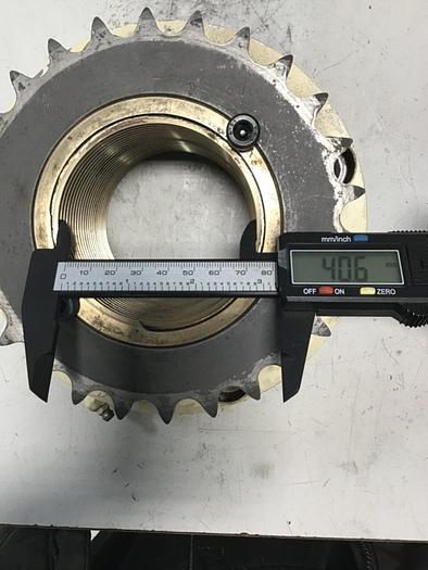 Used CINCINNATI MILACRON Die Height Adjustable Tie Bar Nut VT165-5 / PART #140769