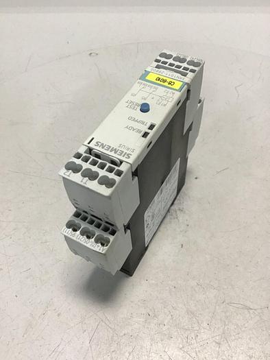 Used SIEMENS Relay 3RN1011-2BB00 #138595