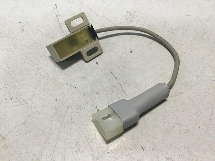 Used FUJI ELECTRIC Proximity Switch PE-B4D3 #128373