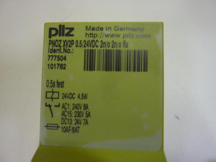 PILZ Safety Relay PNOZXV2P0.5/24VDC2N/O2N/OFLX #66603