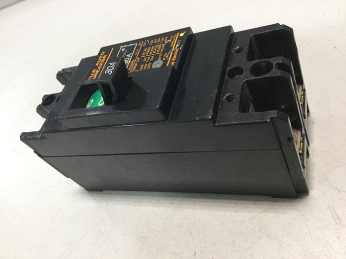 Used FUJI ELECTRIC 30 Amp Circuit Breaker SA52B #103369