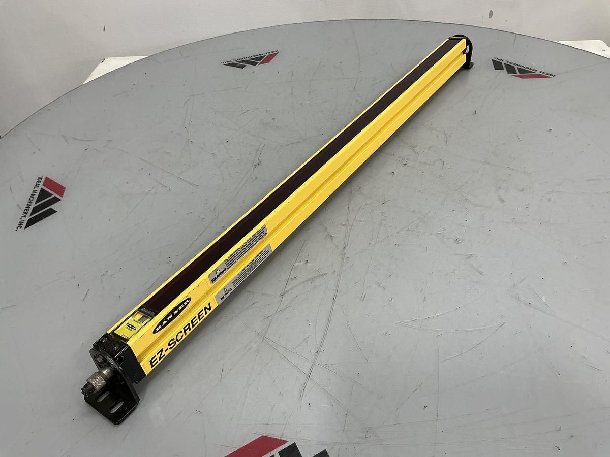 Used BANNER ENGINEERING SLSE30-750Q8