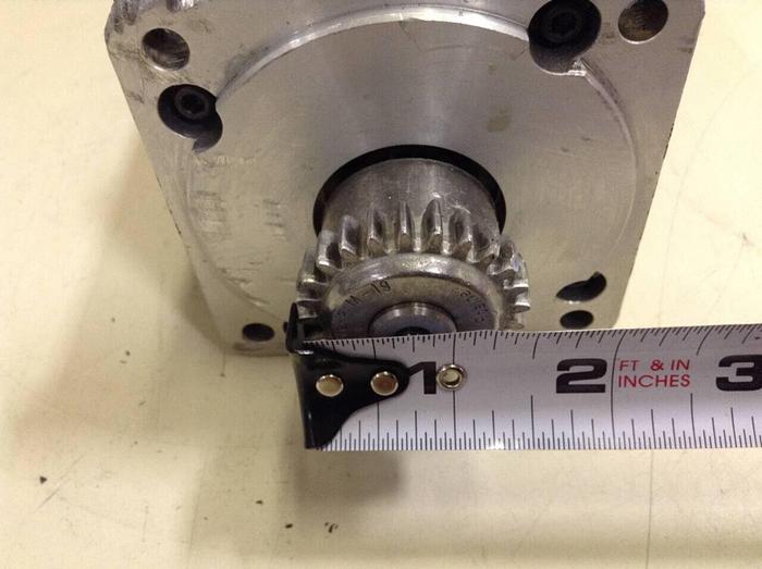 Used ALLEN BRADLEY AC Servo Motor 1326AS-B330H-21 Used