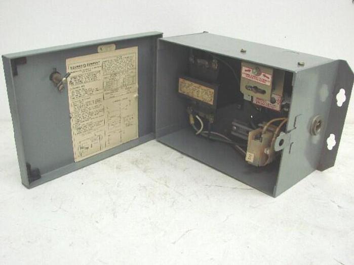Used SQUARE D Transformer Disconnect 9070-SK5271M #8886