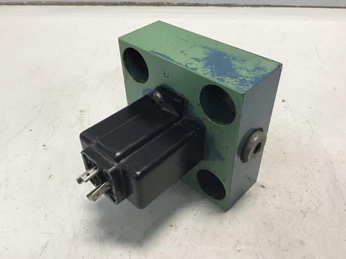 Used BOSCH Valve 0 810 070 029 #136722