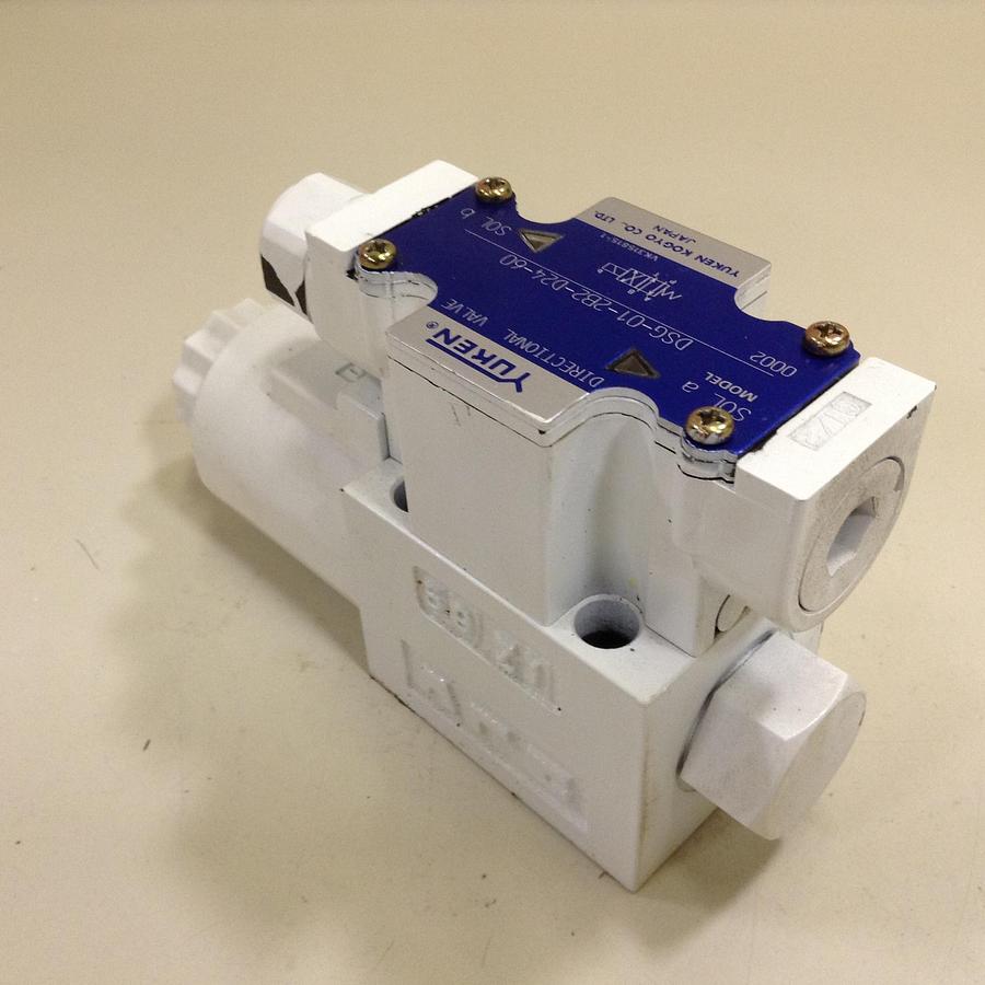 Used YUKEN Directional Valve DSG-01-2B2-D24-60 Used