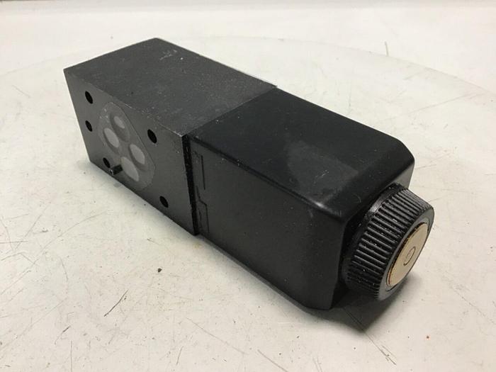 Used VICKERS Hydraulic Valve DG4V322AMUHL760EN594 USED