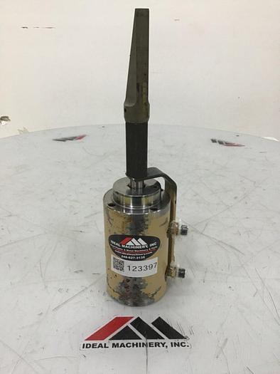 Used ENGEL Die Lock Cylinder ES600/200/300 / DLC #123397