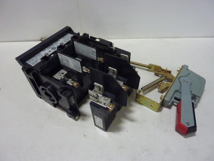 Used ALLEN BRADLEY 30 Amp Disconnect Switch 1494V-DS30 SER A #57413