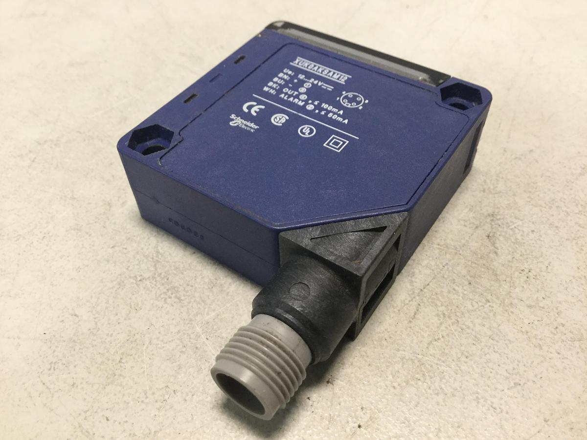 Used TELEMECANIQUE Photoelectric Sensor XUK0AKSAM12 USED
