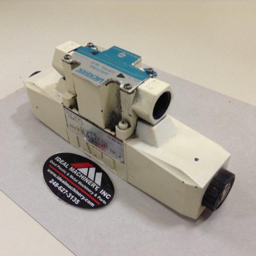 Used VICKERS Directional Control Valve DG5VH86CFTP7H80JA541 #74179