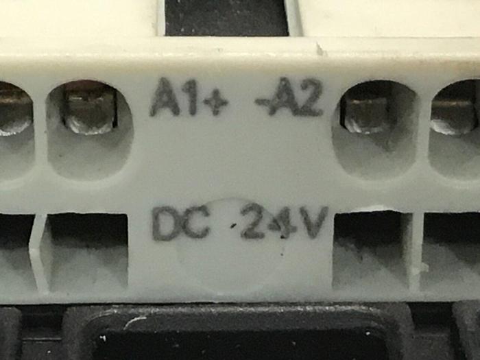 Used SIEMENS Contactor 3RT1036-3BB40 #124614