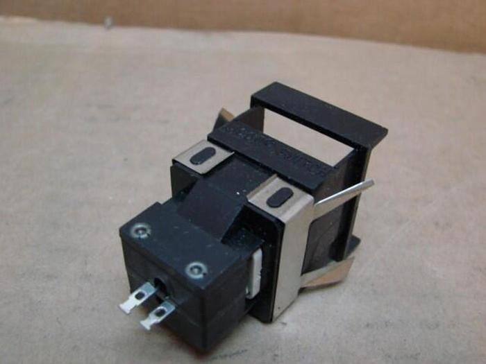 Used LICON Switch 01-865 8038 Used