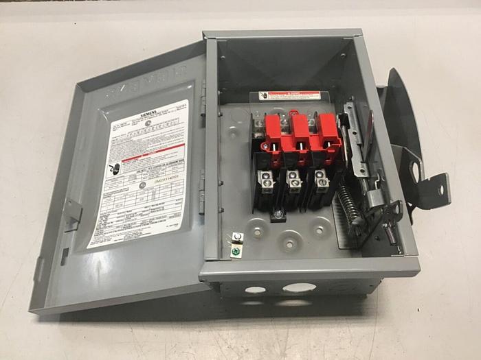 Used SIEMENS 30 Amp Safety Disconnect Switch HNF361 VBII #137848