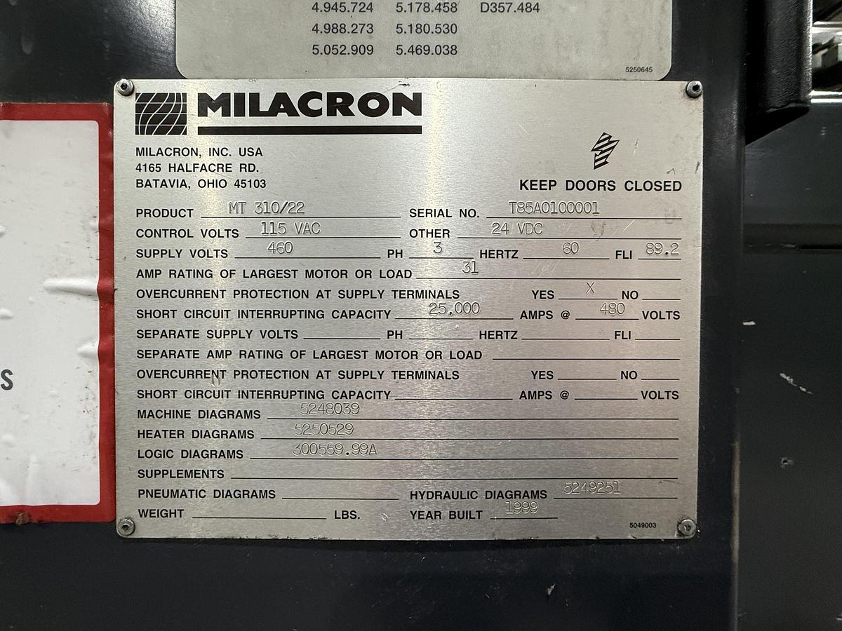 Used 1999 CINCINNATI MILACRON 310 Ton Injection Molding Machine MT310-22 USED #151860