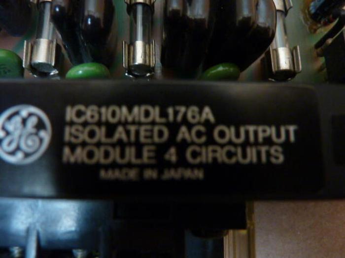 Used GENERAL ELECTRIC / GE AC Output Module IC610MDL176A #27650
