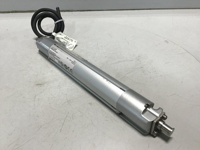 Used KEYENCE CORP Safety Light Curtain Receiver SL-C12H-R #119423