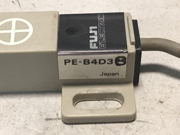 Used FUJI ELECTRIC Proximity Switch PE-B4D3 #128369