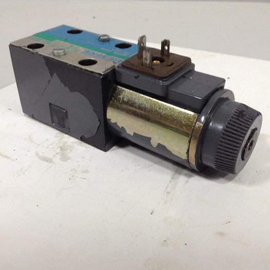 Used VICKERS Valve DG4V3S22AMUHL760EN490 Used