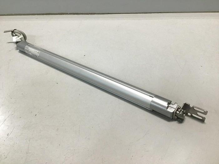 Used KEYENCE CORP Light Curtain Transmitter SL-C24H-T #112849