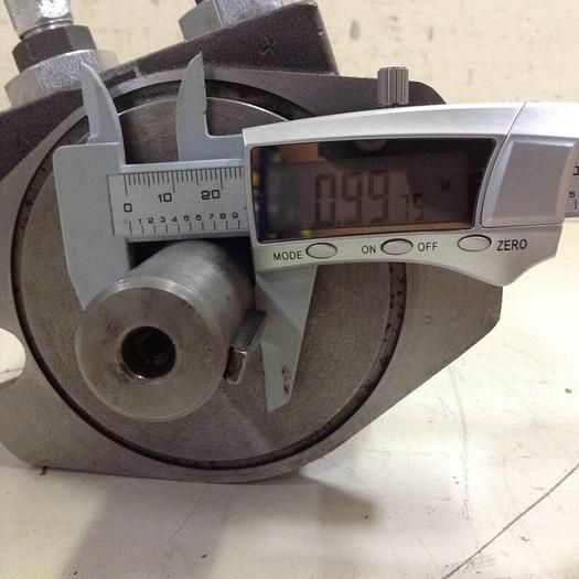 Used PARKER Die Height Adjustment Hydraulic Motor 060-220-AYTT-01 #89256