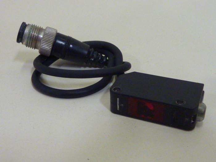 Used KEYENCE CORP One Way Receiver PZ-M53P #58337