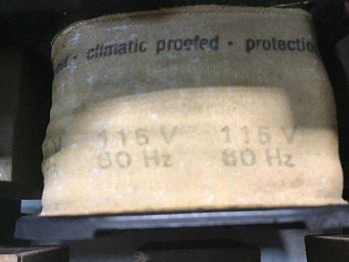 Used KLOCKNER MOELLER Contactor DIL 4-22-NA #127476