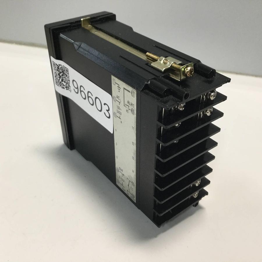 Used RKC Temperature Control REX-C400FK03VAN USED