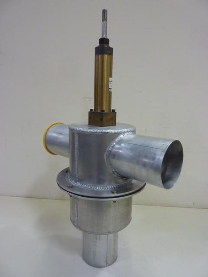 Used NOVATEC Station / Tee Valve 4IN ST VLV USED