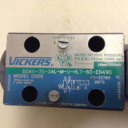 Used VICKERS Directional Valve DG4V-3S-2AL-M-U-HL7-60-EN490 #81245