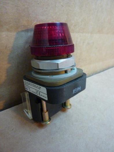 Used ALLEN BRADLEY Pilot Light 800T-Q24 #27929