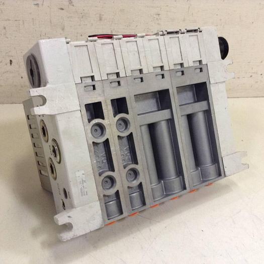 Used SMC Manifold VV5Q41-06-DAM00537 #88087