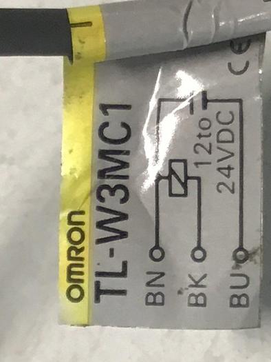 Used OMRON Proximity Switch TL-W3MC1 #128160