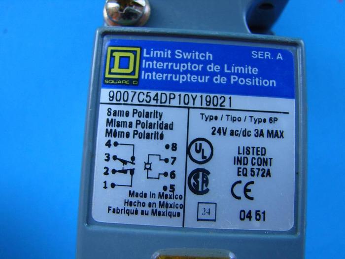 Used SQUARE D Limit Switch 9007C54DP10Y19021 USED