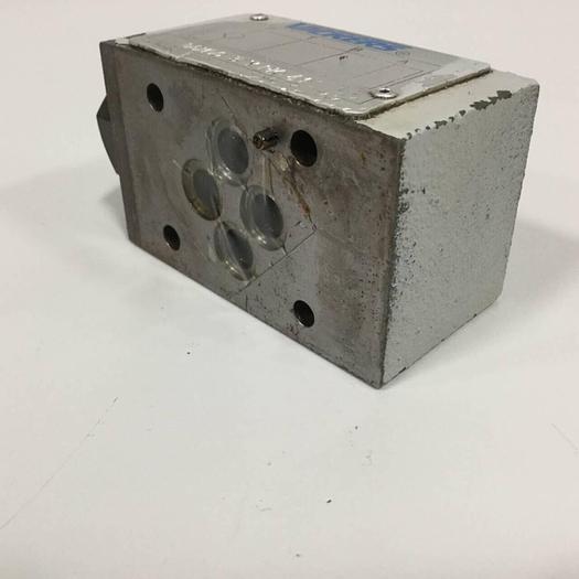 Used VICKERS Check Valve DGMDC 3 Y PK 41 #90450