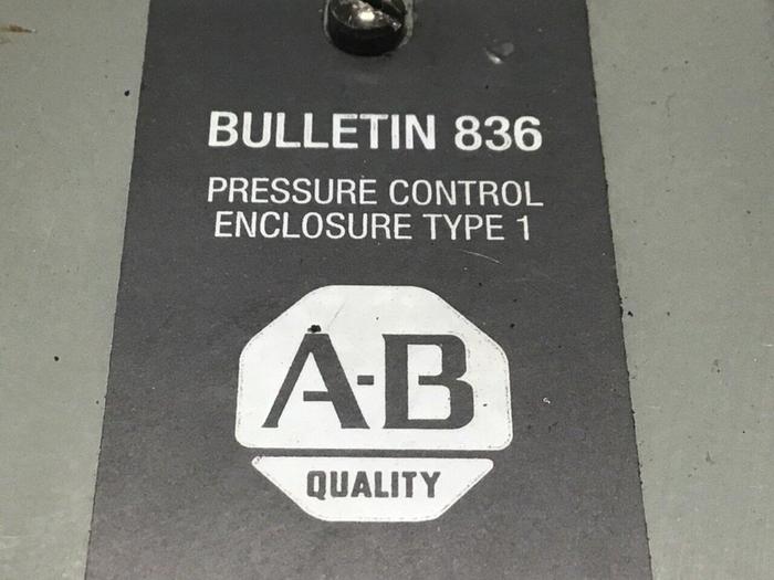 Used ALLEN BRADLEY Pressure Control ENCL/BOIT BULLETIN 836 #112776