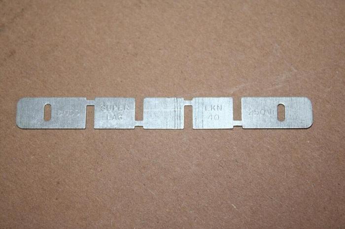 BUSSMANN 40 Amp 250 Volt Fuse Link Box of 26 LKN-40 #19966