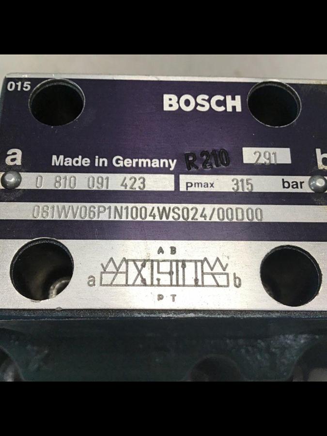 Used BOSCH Directional Valve 0 810 091 423 Used