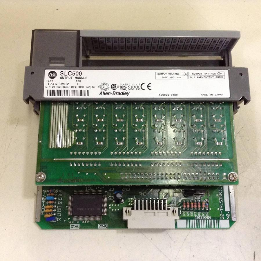 Used ALLEN BRADLEY Output Module 1746-OV32 SER C Used
