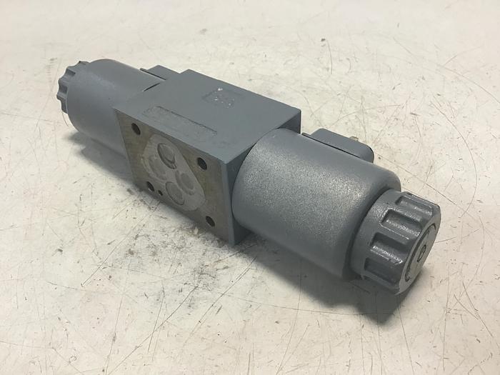 Used REXROTH 4WE6W61/EG24N9K4 Valve Used #143536
