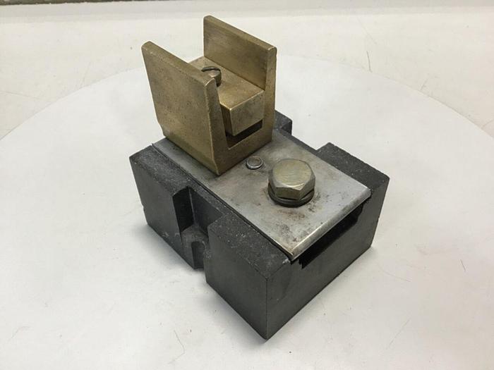 Used ALLEN BRADLEY 400 Amp Fuse Holder 40023-401-02 USED